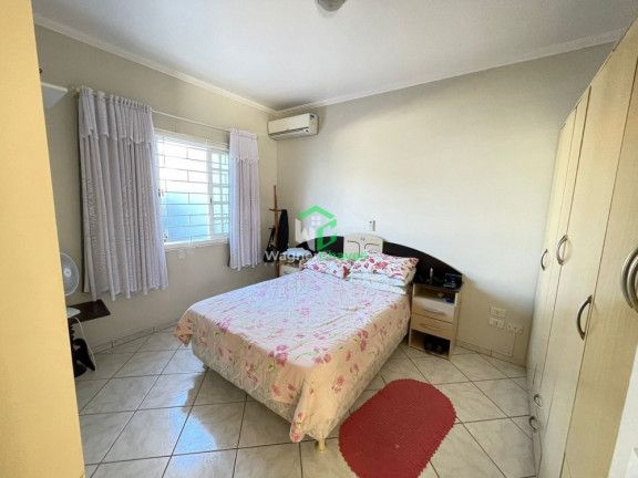 Imagem Casa com 4 Quartos para Alugar ou Temporada, 52 m² em Praia De Leste - Pontal Do Paraná Imagem Casa com 4 Quartos para Alugar ou Temporada, 52 m² em Praia De Leste - Pontal Do Paraná