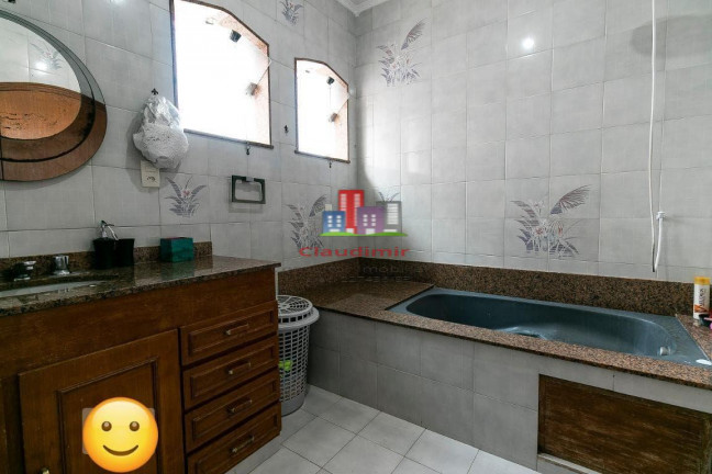 Imagem Sobrado com 4 Quartos à Venda, 182 m² em Vila Antonina - São Paulo Imagem Sobrado com 4 Quartos à Venda, 182 m² em Vila Antonina - São Paulo