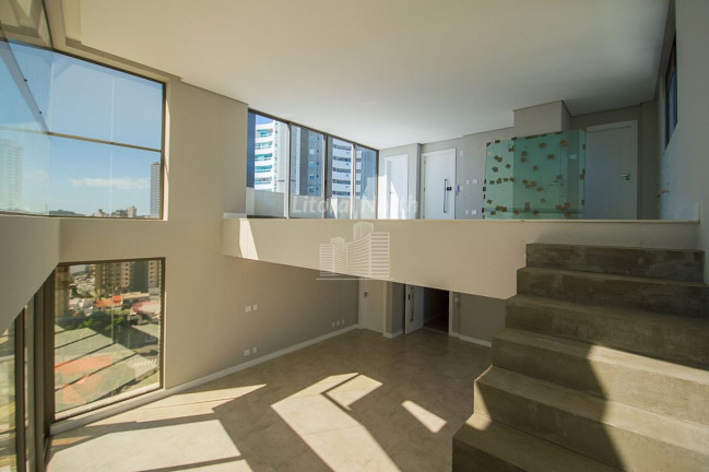 Imagem Cobertura com 3 Quartos à Venda, 239 m² em Centro - Itajaí