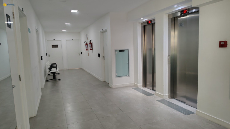 Imagem Sala Comercial à Venda, 67 m² em Agronômica - Florianópolis Imagem Sala Comercial à Venda, 67 m² em Agronômica - Florianópolis