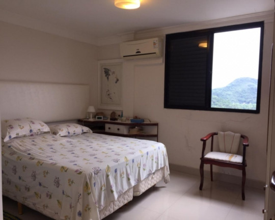 Imagem Imóvel com 3 Quartos à Venda, 170 m² em Astúrias - Guarujá