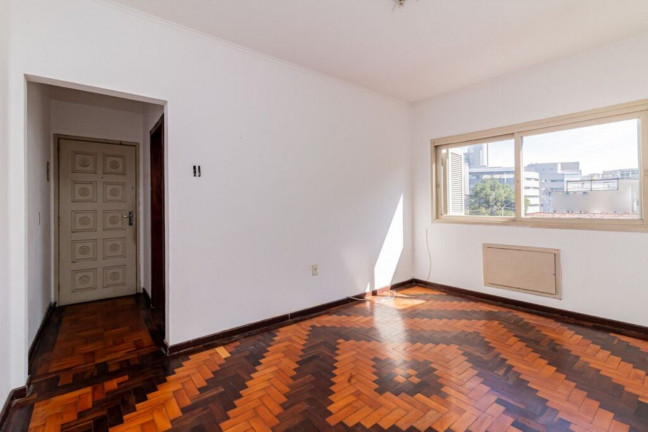 Imagem Imóvel com 2 Quartos à Venda, 69 m² em Rio Branco - Porto Alegre Imagem Imóvel com 2 Quartos à Venda, 69 m² em Rio Branco - Porto Alegre