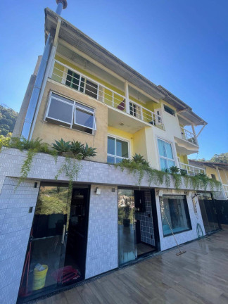Casa com 3 Quartos à Venda,  em Conego - Nova Friburgo