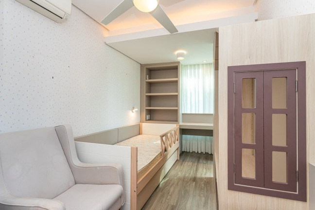 Imagem Apartamento com 4 Quartos à Venda, 217 m² em Petrópolis - Porto Alegre