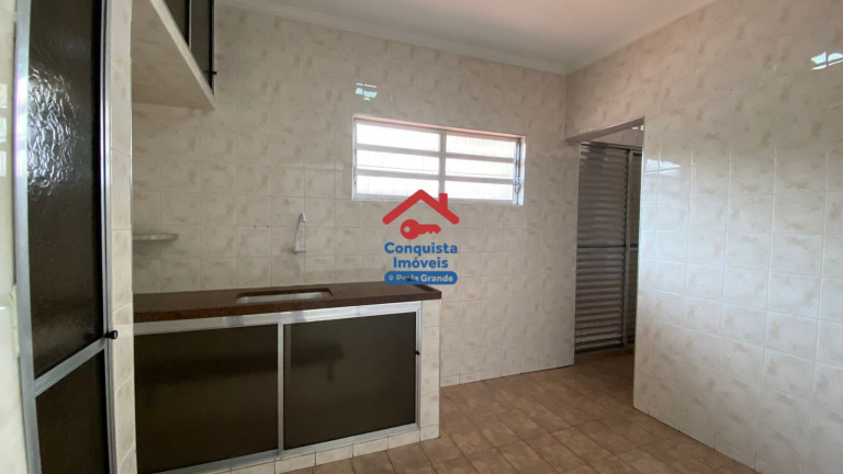 Imagem Casa de Condomínio com 3 Quartos à Venda,  em Guilhermina - Praia Grande
