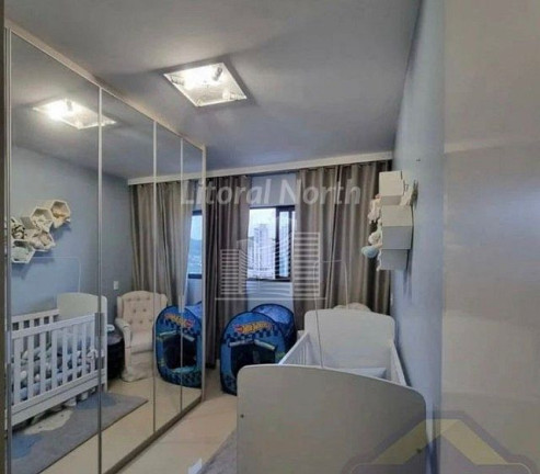 Imagem Apartamento com 2 Quartos à Venda, 75 m² em Centro - Itajaí