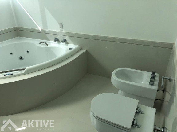 Imagem Casa de Condomínio com 4 Quartos à Venda, 300 m² em Tamboré - Santana De Parnaíba