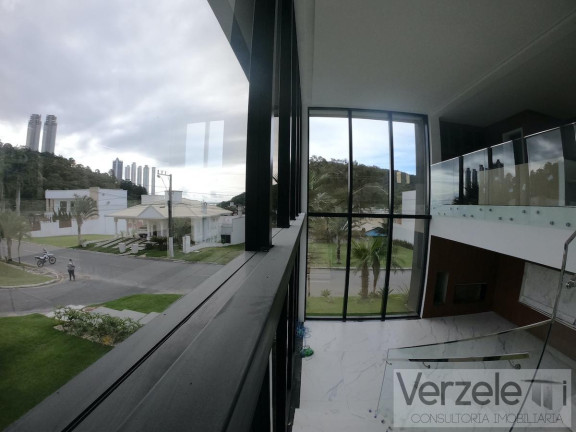Imagem Casa com 4 Quartos à Venda, 530 m² em Barra - Balneário Camboriú