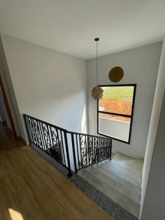 Imagem Casa com 4 Quartos à Venda, 223 m² em Parque Residencial Maria Elmira - Caçapava Imagem Casa com 4 Quartos à Venda, 223 m² em Parque Residencial Maria Elmira - Caçapava