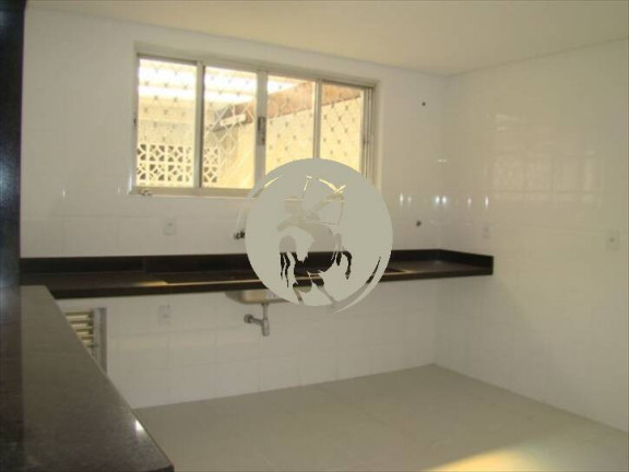 Imagem Casa com 4 Quartos à Venda, 230 m² em Ponta Da Praia - Santos