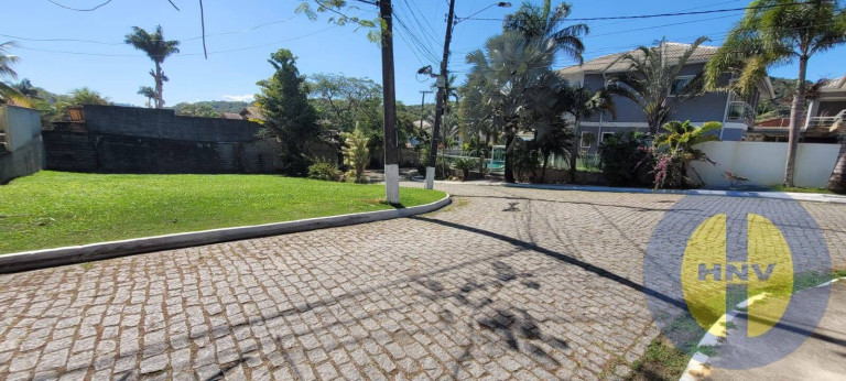 Imagem Terreno à Venda, 325 m² em Niterói Imagem Terreno à Venda, 325 m² em Niterói