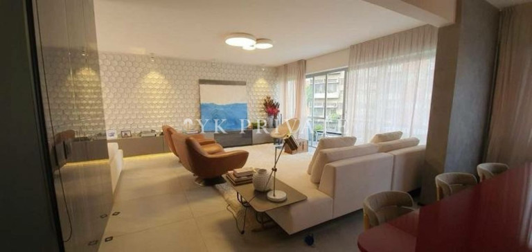 Apartamento com 3 Quartos à Venda, 185 m² em Alto De Pinheiros - São Paulo