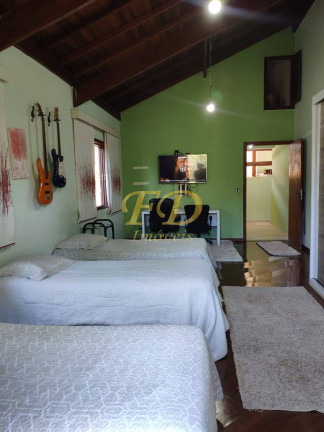 Imagem Casa de Condomínio com 3 Quartos à Venda, 890 m² em Barreiro - Mairiporã