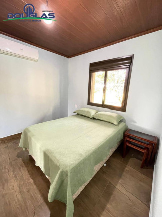 Imagem Casa com 3 Quartos à Venda, 4.033 m² em Viamão Imagem Casa com 3 Quartos à Venda, 4.033 m² em Viamão