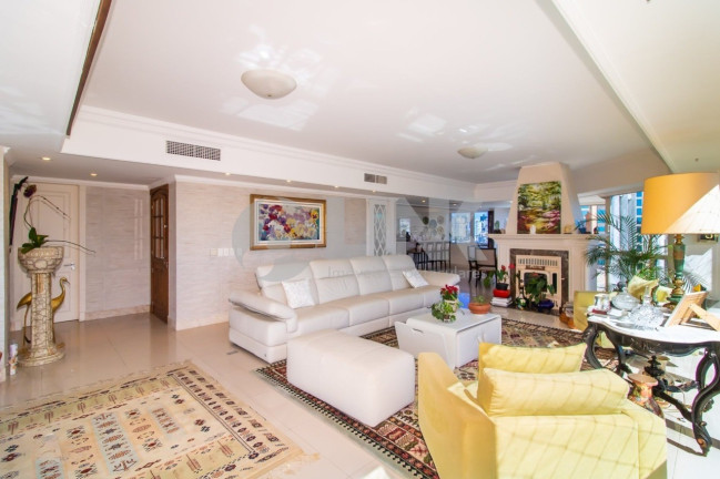 Imagem Imóvel com 4 Quartos à Venda, 412 m² em Moinhos De Vento - Porto Alegre