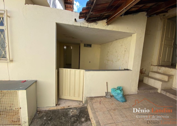 Imagem Casa com 3 Quartos à Venda, 250 m² em São José - Montes Claros