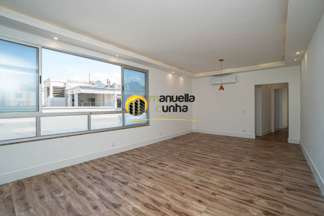 Foto do imóvel Apartamento com 4 Quartos à Venda, em Tijuca - Rio De Janeiro Foto do imóvel Apartamento com 4 Quartos à Venda, em Tijuca - Rio De Janeiro