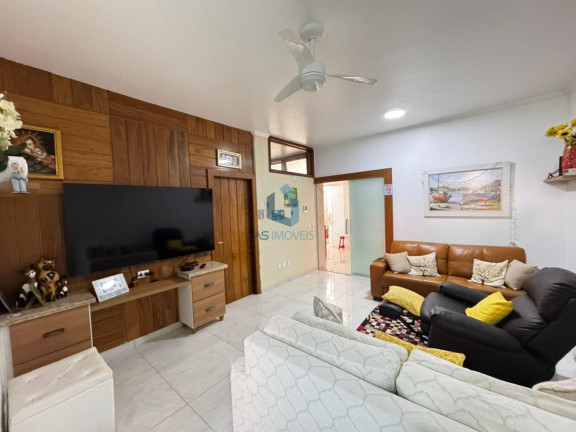 Imagem Casa com 8 Quartos à Venda, 216 m² em Centro - Cabo Frio