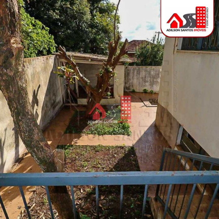Imagem Sobrado com 4 Quartos à Venda, 261 m² em Centro - Pirassununga