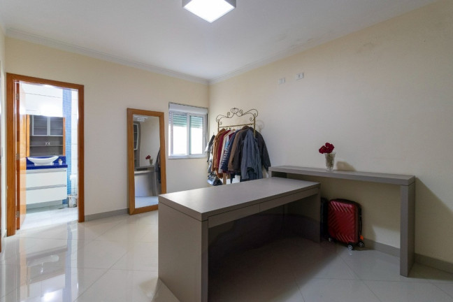 Imagem Casa com 4 Quartos à Venda, em Penha De França - São Paulo Imagem Casa com 4 Quartos à Venda, em Penha De França - São Paulo