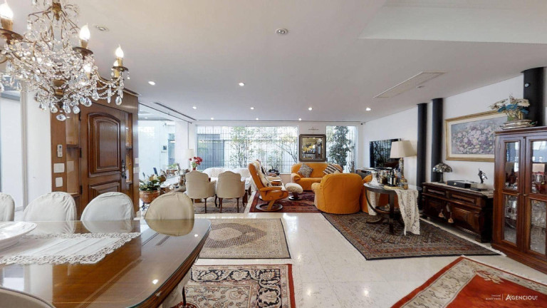 Imagem Casa com 5 Quartos à Venda, 238 m² em Planalto Paulista - São Paulo Imagem Casa com 5 Quartos à Venda, 238 m² em Planalto Paulista - São Paulo