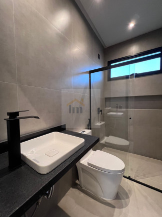 Imagem Casa com 5 Quartos à Venda, 251 m² em Parqville Pinheiros - Aparecida De Goiânia