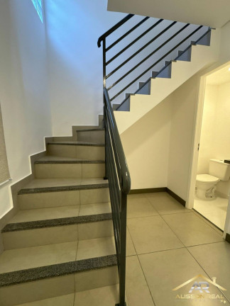 Imagem Casa de Condomínio com 2 Quartos à Venda, 60 m² em Jaguaribe - Osasco