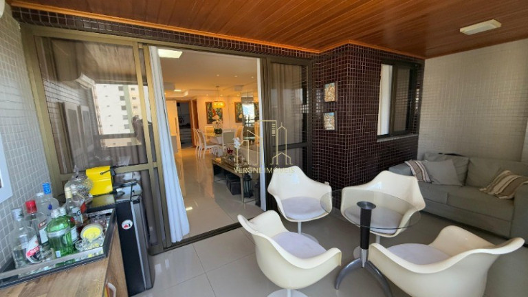 Imagem Imóvel com 4 Quartos à Venda, 137 m² em Pituba - Salvador Imagem Imóvel com 4 Quartos à Venda, 137 m² em Pituba - Salvador