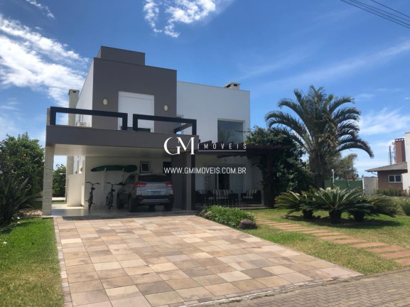 Casa com 3 Quartos à Venda, 210 m² em Itapeva - Torres