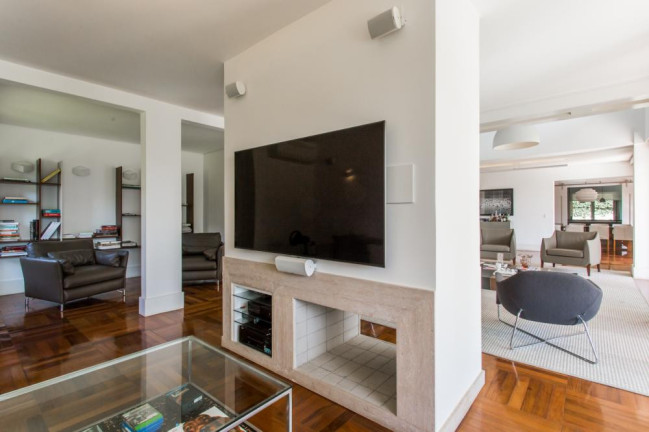 Imagem Casa com 3 Quartos à Venda, 388 m² em Vila Tramontano - São Paulo