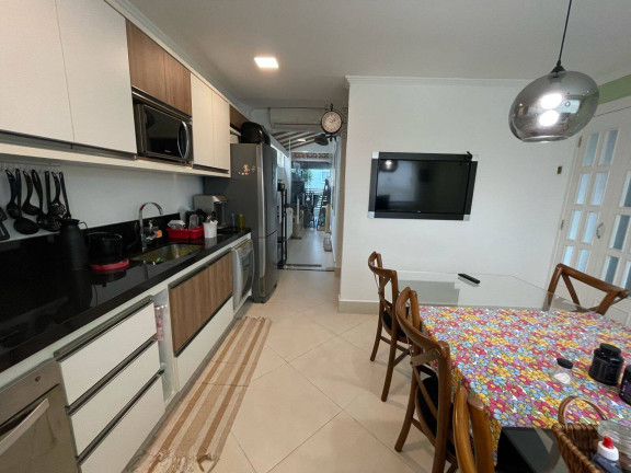 Imagem Casa com 2 Quartos à Venda, 126 m² em Sítio Das Paineiras/california - Barueri