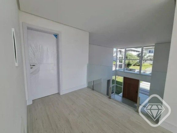 Imagem Casa de Condomínio com 4 Quartos à Venda, em Vila Nova - Porto Alegre Imagem Casa de Condomínio com 4 Quartos à Venda, em Vila Nova - Porto Alegre