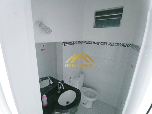 Imagem Imóvel com 5 Quartos à Venda, 112 m² em Itaperi - Fortaleza