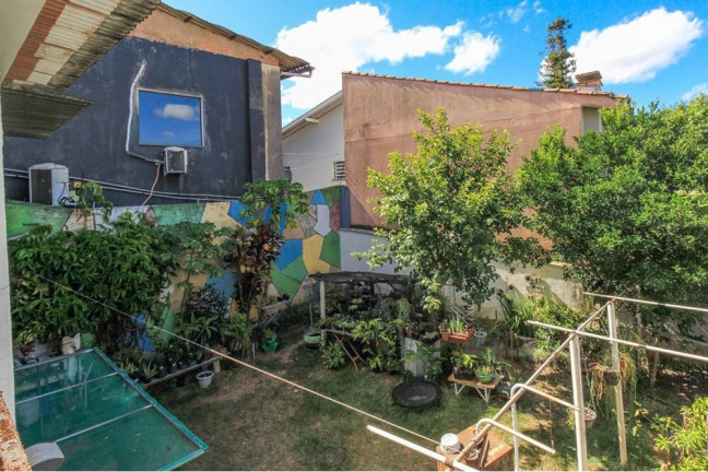 Imagem Casa com 5 Quartos à Venda, 254 m² em Três Figueiras - Porto Alegre Imagem Casa com 5 Quartos à Venda, 254 m² em Três Figueiras - Porto Alegre