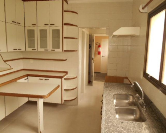Imagem Apartamento com 4 Quartos à Venda, 119 m² em Pitangueiras - Guarujá Imagem Apartamento com 4 Quartos à Venda, 119 m² em Pitangueiras - Guarujá