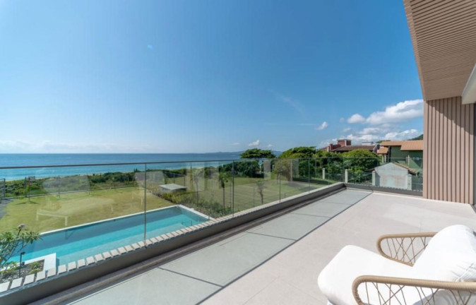 Imagem Casa com 5 Quartos à Venda, 458 m² em Praia Do Estaleiro - Balneário Camboriú Imagem Casa com 5 Quartos à Venda, 458 m² em Praia Do Estaleiro - Balneário Camboriú