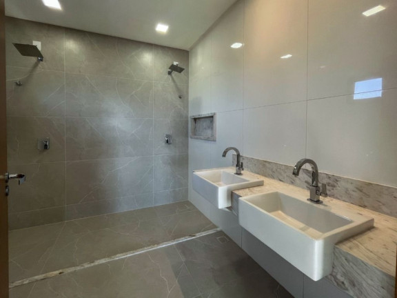 Imagem Sobrado com 4 Quartos à Venda, 268 m² em Jardins Capri - Senador Canedo Imagem Sobrado com 4 Quartos à Venda, 268 m² em Jardins Capri - Senador Canedo