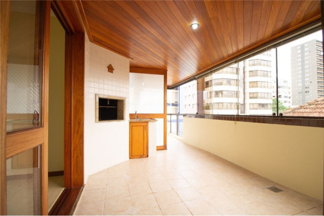 Imagem Imóvel com 3 Quartos à Venda, 157 m² em Menino Deus - Porto Alegre Imagem Imóvel com 3 Quartos à Venda, 157 m² em Menino Deus - Porto Alegre