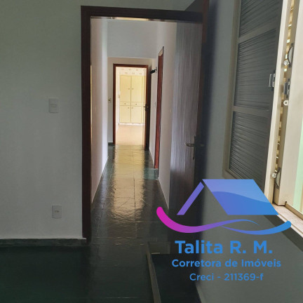 Imagem Casa com 4 Quartos à Venda, 250 m² em Botucatu Imagem Casa com 4 Quartos à Venda, 250 m² em Botucatu