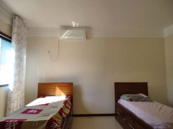 Imagem Casa com 3 Quartos à Venda, 260 m² em Barra Do Jacuípe - Camaçari Imagem Casa com 3 Quartos à Venda, 260 m² em Barra Do Jacuípe - Camaçari