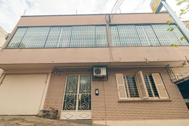 Imagem Apartamento com 3 Quartos à Venda, 100 m² em Petrópolis - Porto Alegre Imagem Apartamento com 3 Quartos à Venda, 100 m² em Petrópolis - Porto Alegre