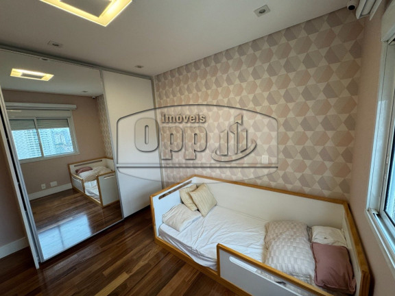Apartamento com 4 Quartos à Venda,  em Aclimação - São Paulo