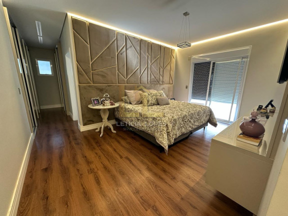 Imagem Casa com 3 Quartos à Venda, 280 m² em Medeiros - Jundiaí Imagem Casa com 3 Quartos à Venda, 280 m² em Medeiros - Jundiaí