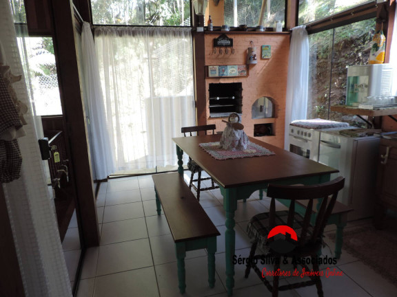 Imagem Casa com 3 Quartos à Venda, 1 m² em Campos Do Jordão Imagem Casa com 3 Quartos à Venda, 1 m² em Campos Do Jordão