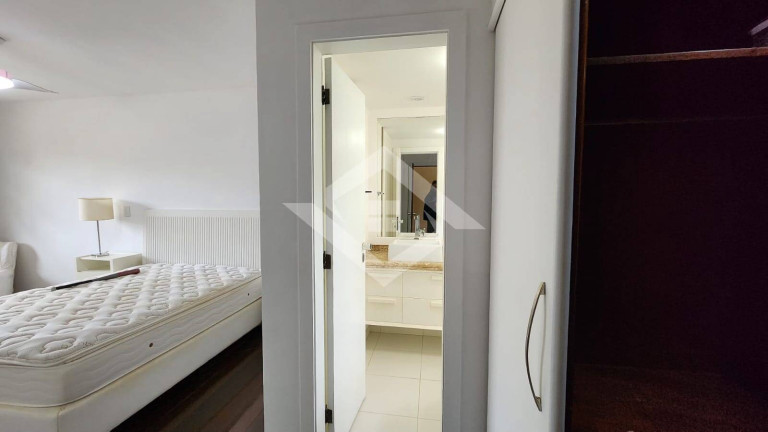 Imagem Casa com 4 Quartos à Venda, 340 m² em Barra Da Tijuca - Rio De Janeiro Imagem Casa com 4 Quartos à Venda, 340 m² em Barra Da Tijuca - Rio De Janeiro