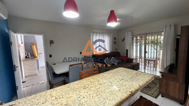 Imagem Casa com 3 Quartos à Venda, 107 m² em Itacolomi - Balneário Piçarras Imagem Casa com 3 Quartos à Venda, 107 m² em Itacolomi - Balneário Piçarras