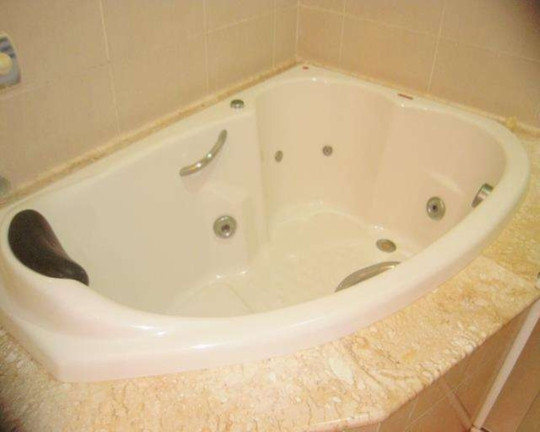 Imagem Apartamento com 3 Quartos à Venda, 186 m² em Pitangueiras - Guarujá