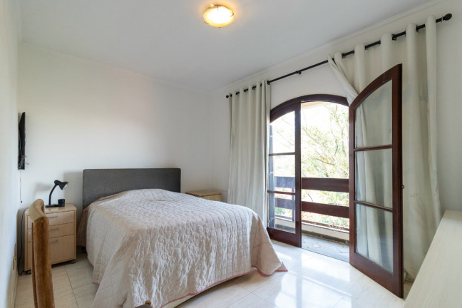 Imagem Casa com 3 Quartos à Venda, 273 m² em Jardim Regina - São Paulo Imagem Casa com 3 Quartos à Venda, 273 m² em Jardim Regina - São Paulo