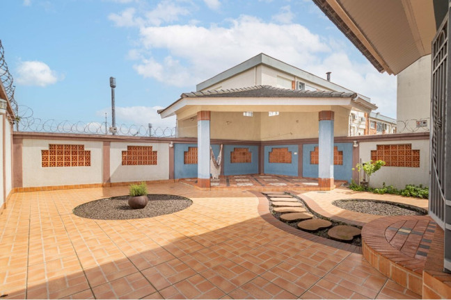 Imagem Casa com 4 Quartos à Venda, 279 m² em Cristo Redentor - Porto Alegre Imagem Casa com 4 Quartos à Venda, 279 m² em Cristo Redentor - Porto Alegre