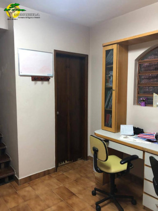 Imagem Sobrado com 4 Quartos à Venda, 241 m² em Vila Maria Luisa - São Paulo Imagem Sobrado com 4 Quartos à Venda, 241 m² em Vila Maria Luisa - São Paulo